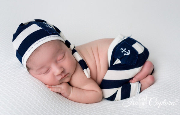 Knot Hat and Pant Set / Sailor - Willow Mint Props