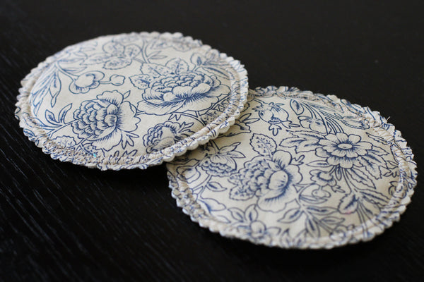 Lux Organic Nursing Pads/ Breast Pads w Bamboo and PUL/ Velour Edition - Willow Mint Props