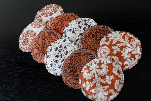 Organic Nursing Pads w Bamboo and PUL/ 10 pads/ - Willow Mint Props