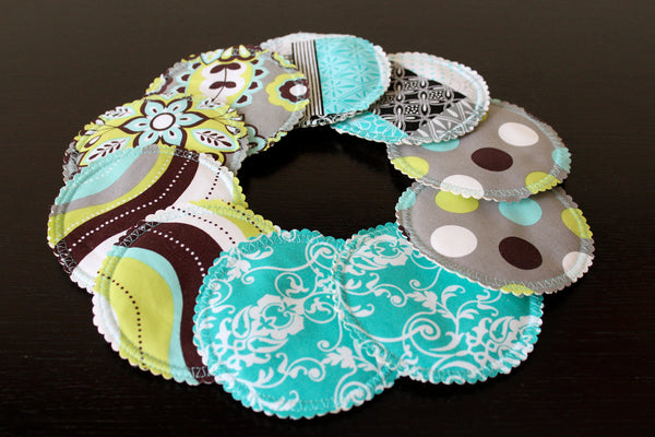 Organic Nursing Pads w Bamboo and PUL/ 10 pads/ - Willow Mint Props