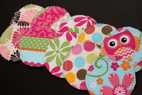 Organic Nursing Pads w Bamboo and PUL/ 10 pads/ - Willow Mint Props