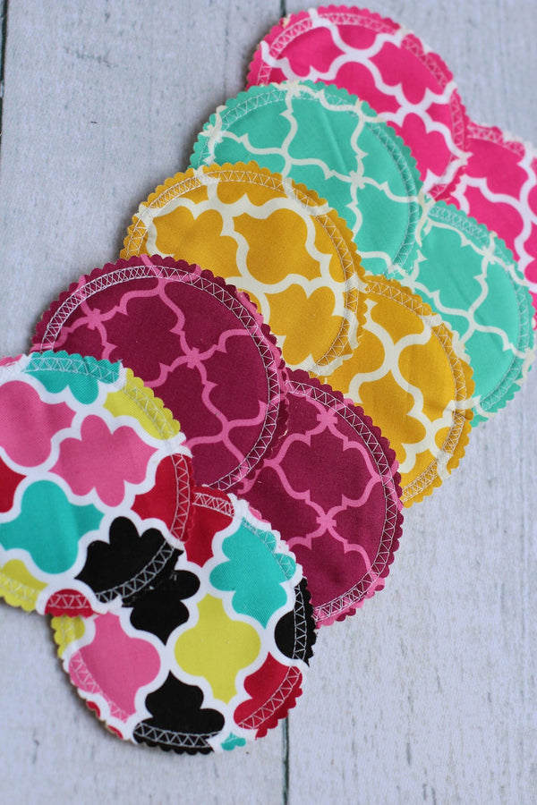 Organic Nursing Pads w Bamboo and PUL/ 10 pads/ - Willow Mint Props