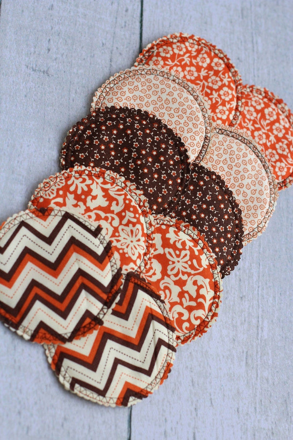 Organic Nursing Pads w Bamboo and PUL/ 10 pads/ - Willow Mint Props