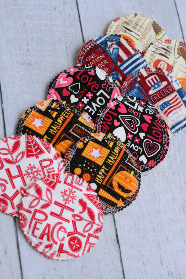 Organic Nursing Pads w Bamboo and PUL/ Holiday Set / 10 pads/ - Willow Mint Props