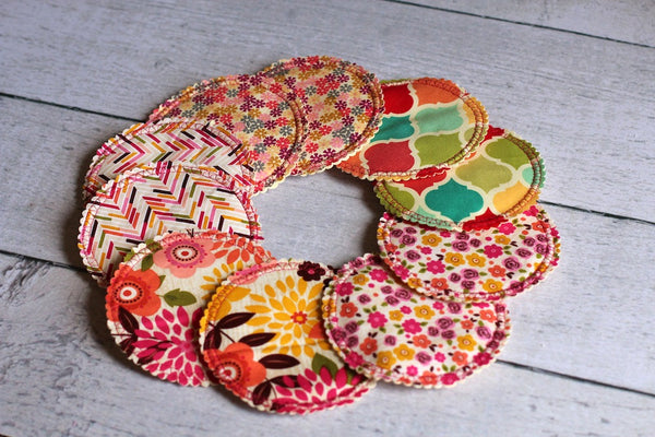 Organic Nursing Pads w Bamboo and PUL/ 10 pads/ / As Seen on Zulily - Willow Mint Props